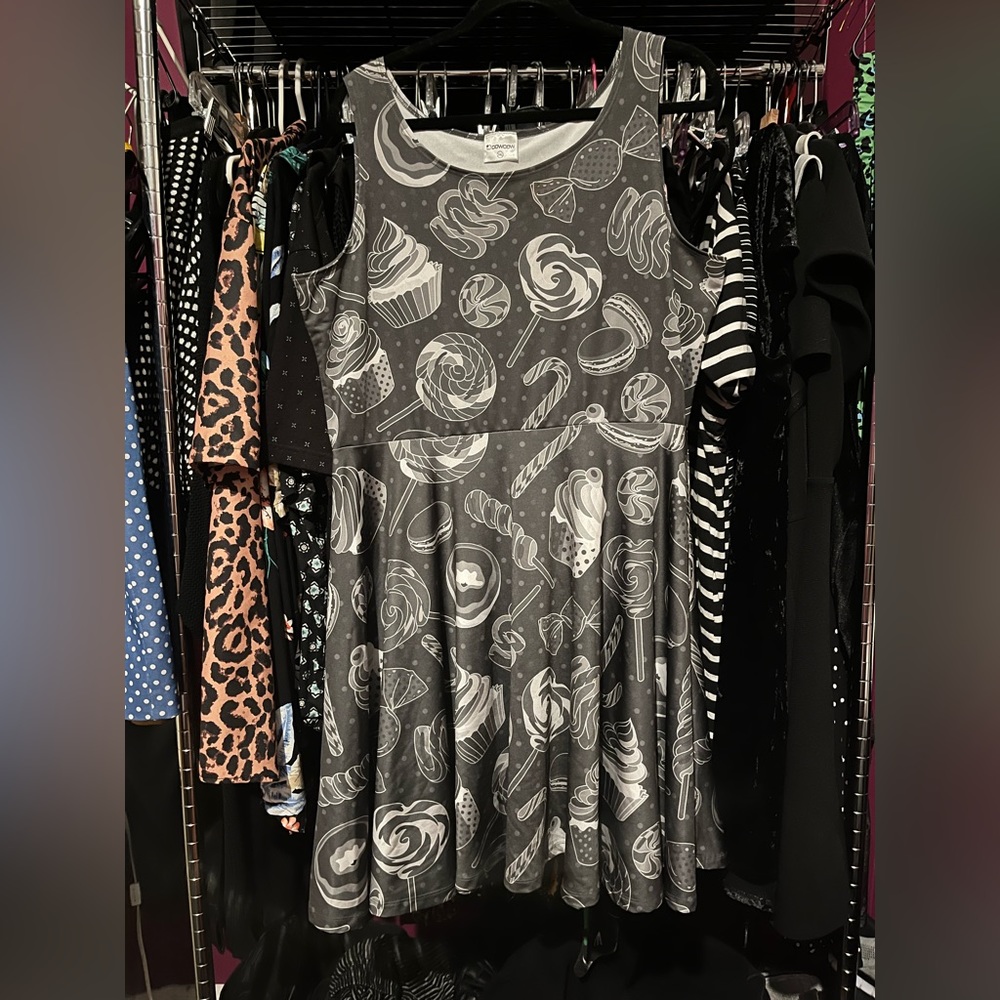 CowCow Black & White Cupcakes & Candy Dress | 3XL